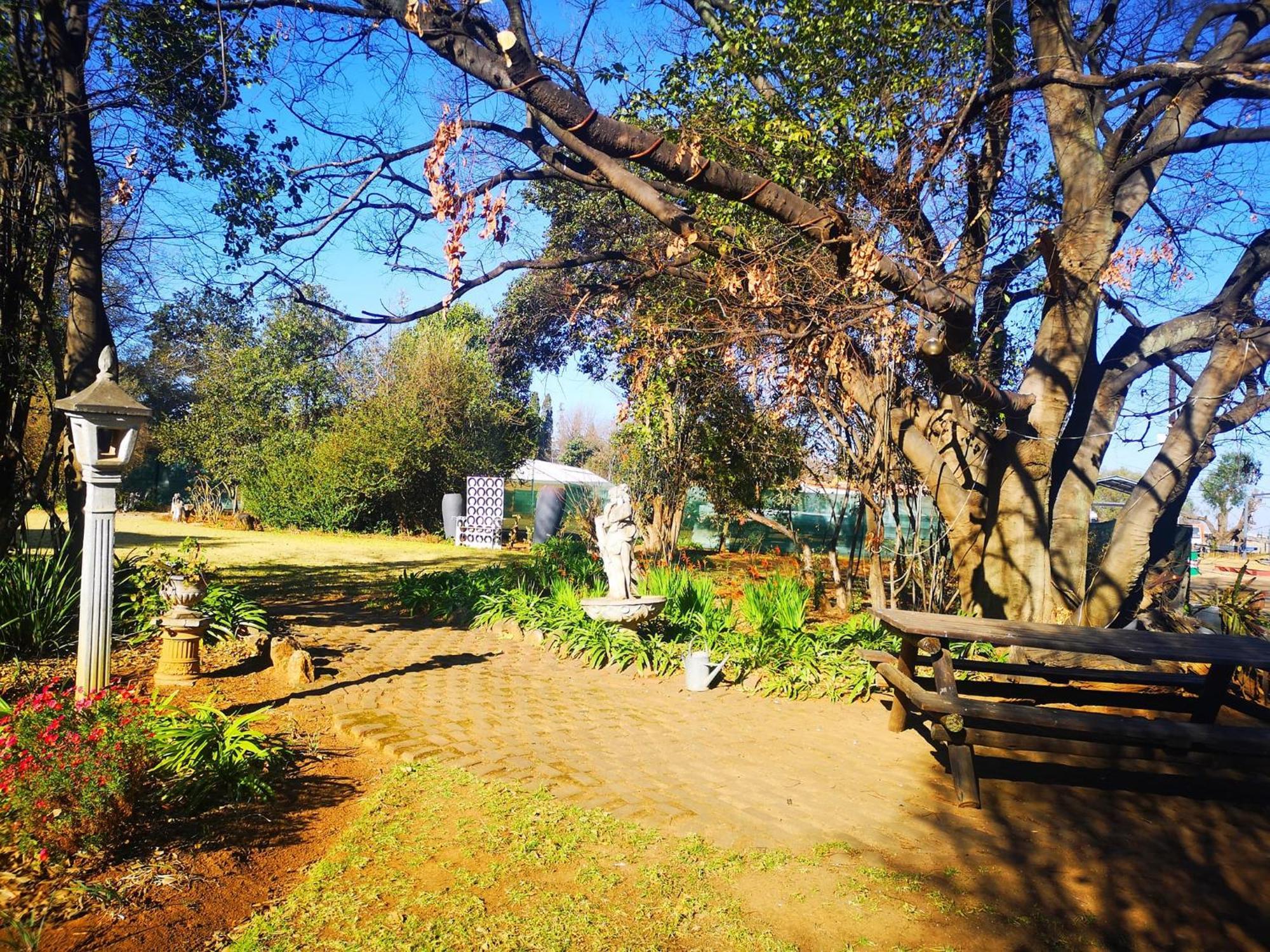 Elsjes Guesthouse Kempton Park Bagian luar foto