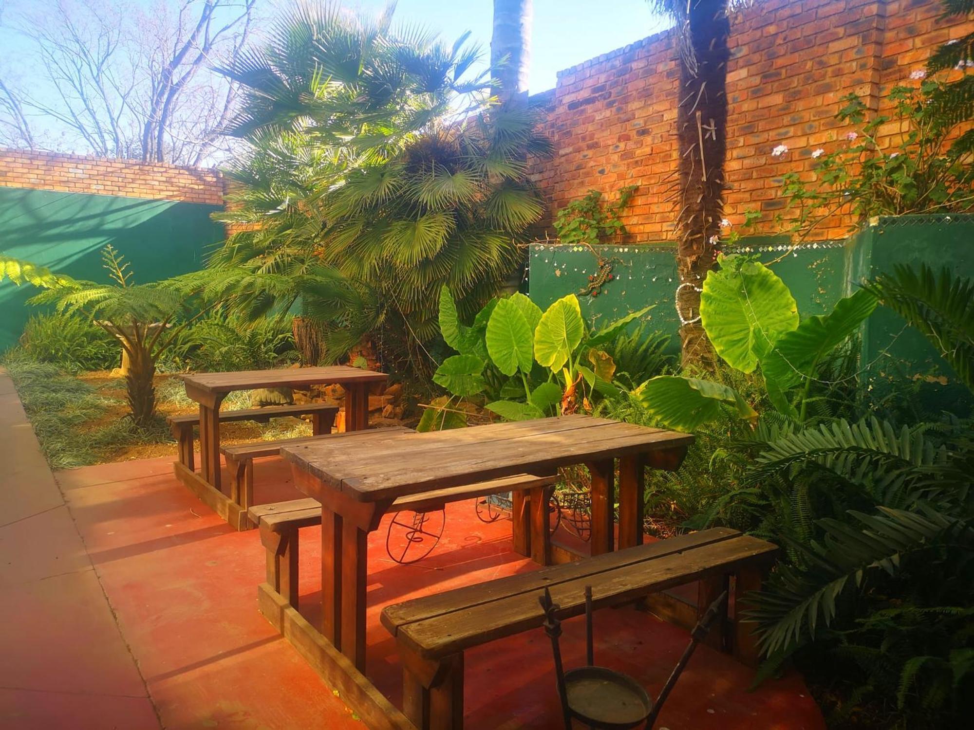 Elsjes Guesthouse Kempton Park Bagian luar foto