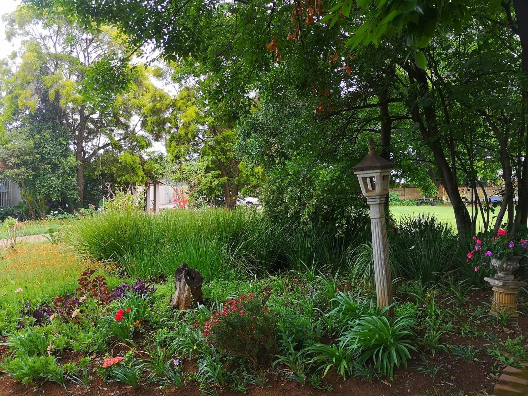 Elsjes Guesthouse Kempton Park Bagian luar foto