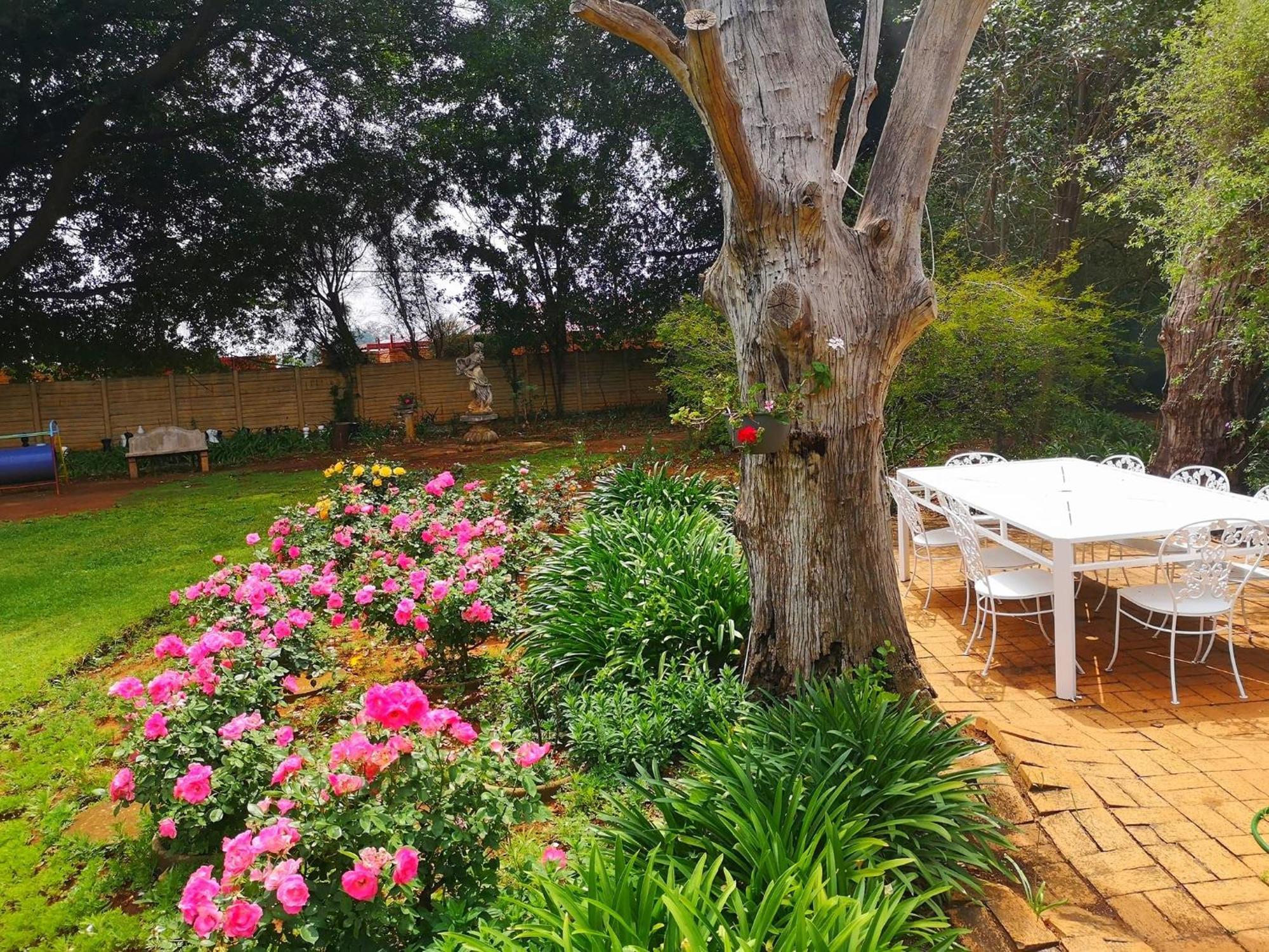 Elsjes Guesthouse Kempton Park Bagian luar foto